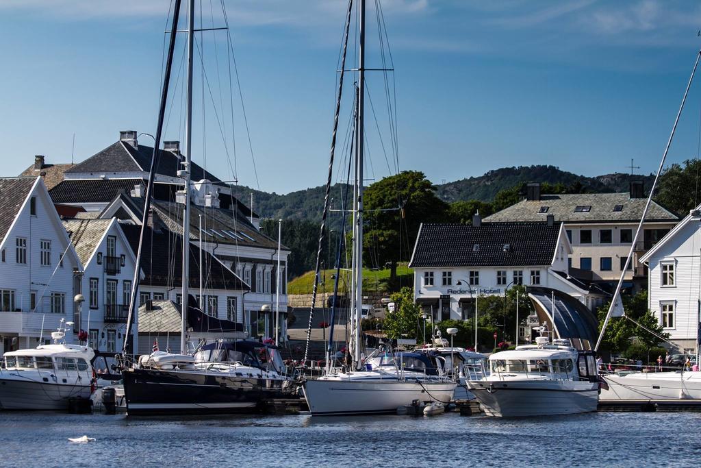 Rederiet Hotel Farsund Exterior foto